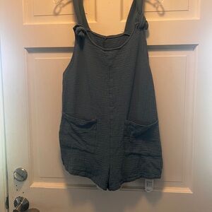 Cupshe Logo Romper with Blue/Gray Gauze Fabric NWT
